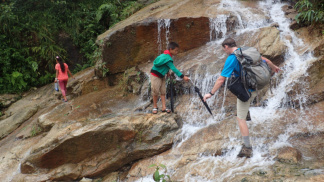 Sammar being my guide and showing the trail